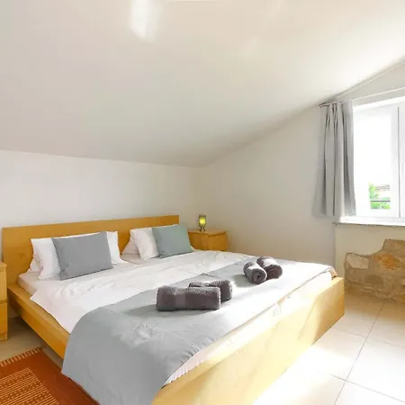 Perlina - With A Sea View *