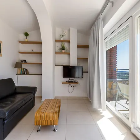 Appartement Perlina - With A Sea View *